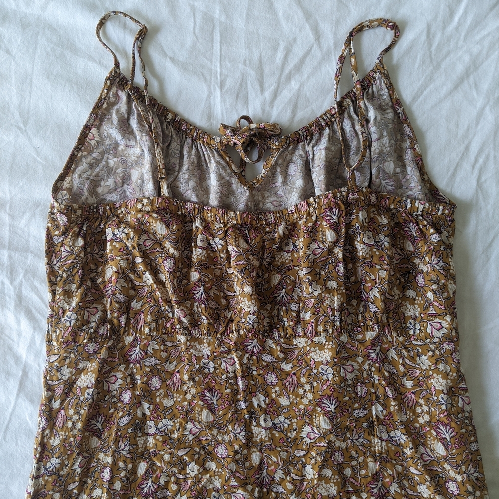 Dress - Picture 7 of 7